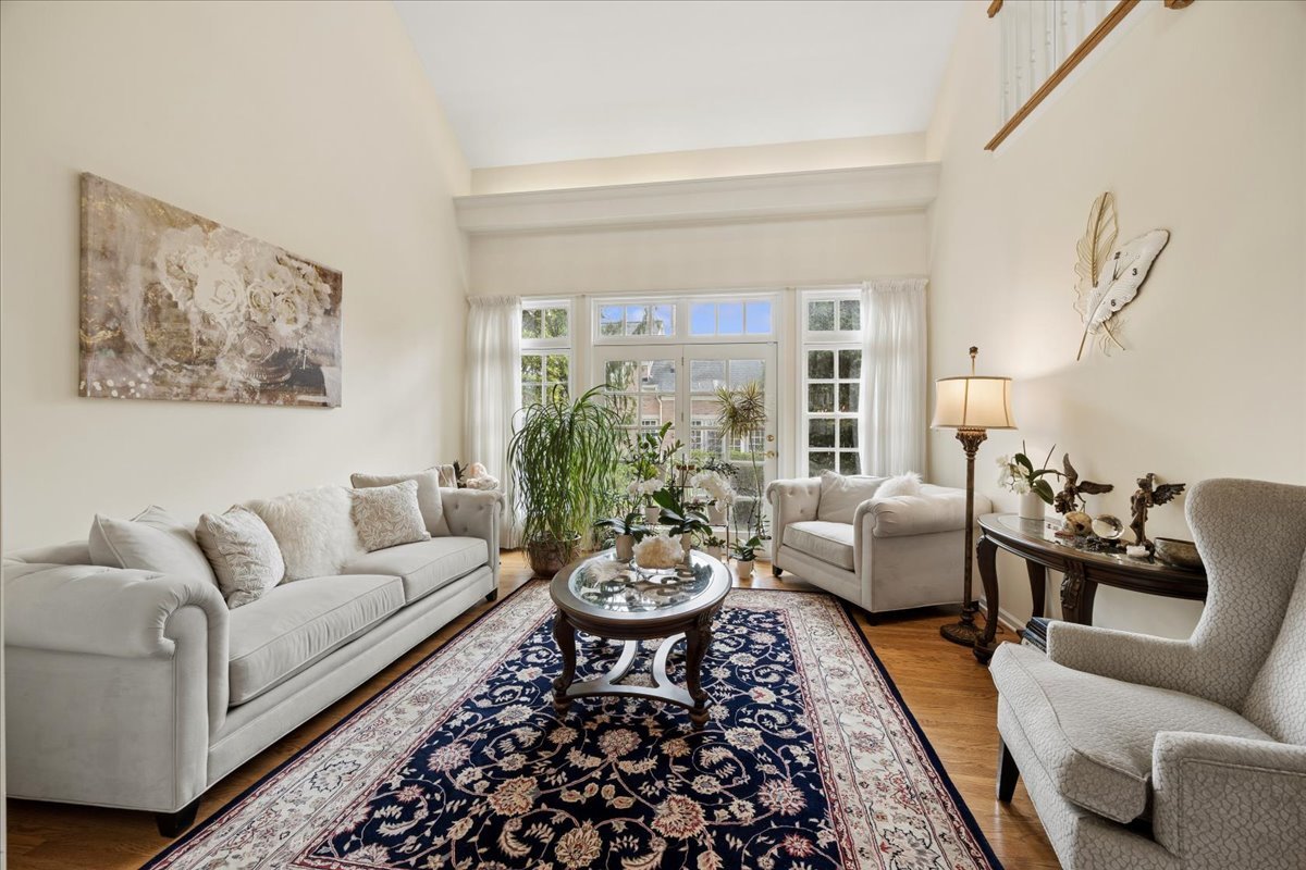 11331 W Monticello Place, Westchester, IL 60154