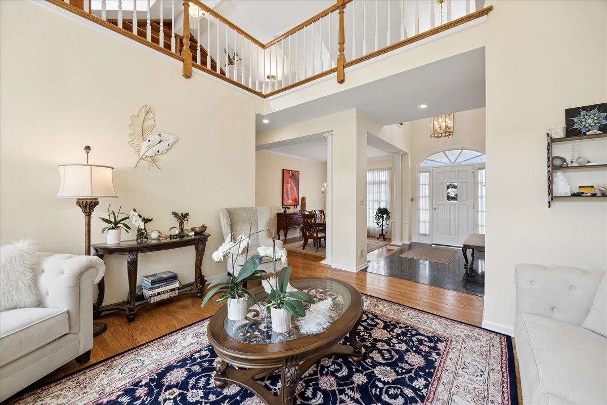 11331 W Monticello Place, Westchester, IL 60154