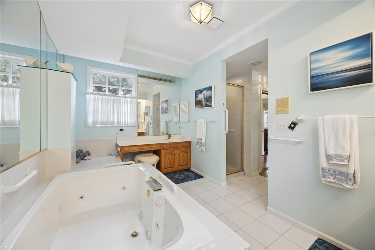 11331 W Monticello Place, Westchester, IL 60154