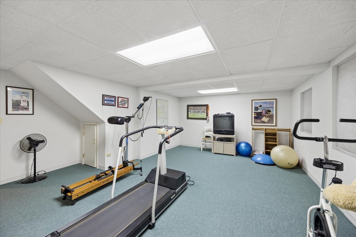 11331 W Monticello Place, Westchester, IL 60154