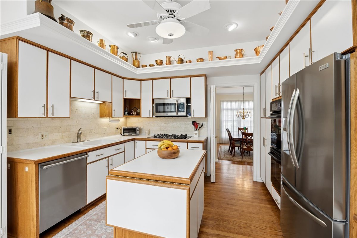 11331 W Monticello Place, Westchester, IL 60154