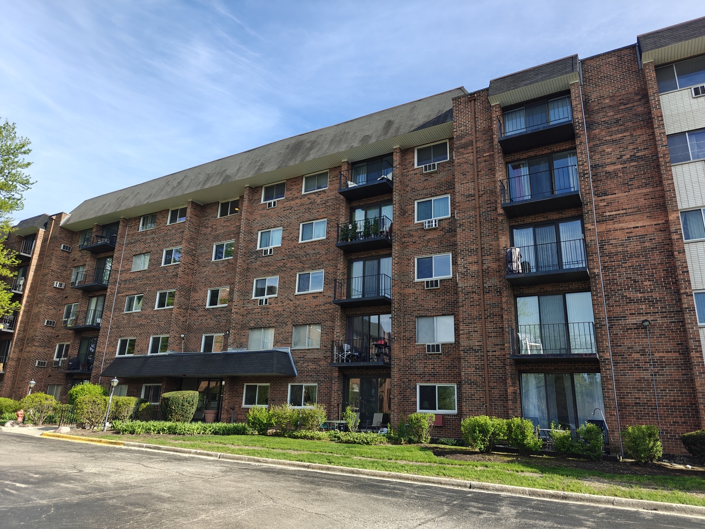 4721 Saint Joseph Creek Road #5F, Lisle, IL 60532