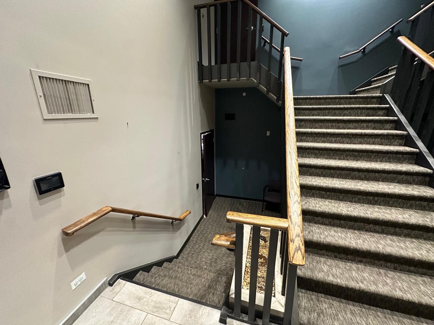 570 Oakwood Road, Lake Zurich, IL 60047