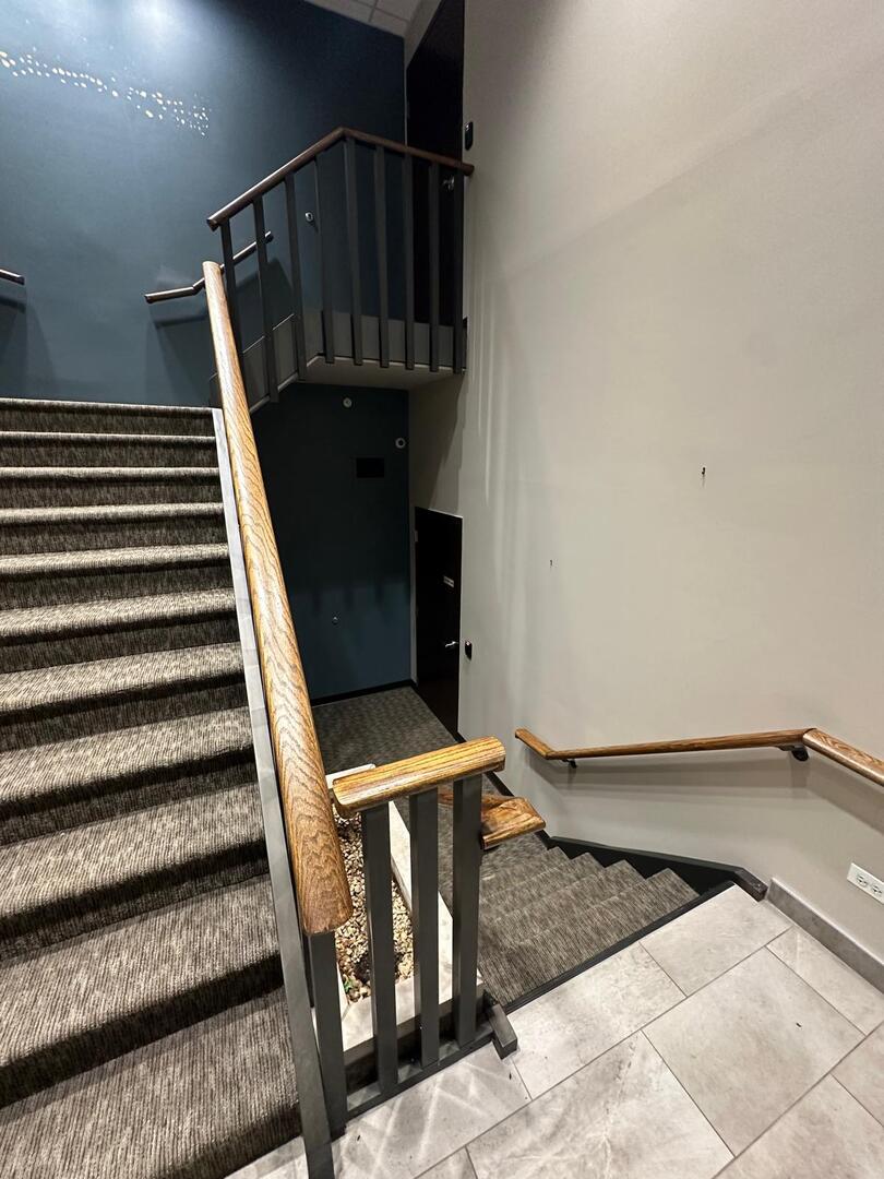 570 Oakwood Road, Lake Zurich, IL 60047