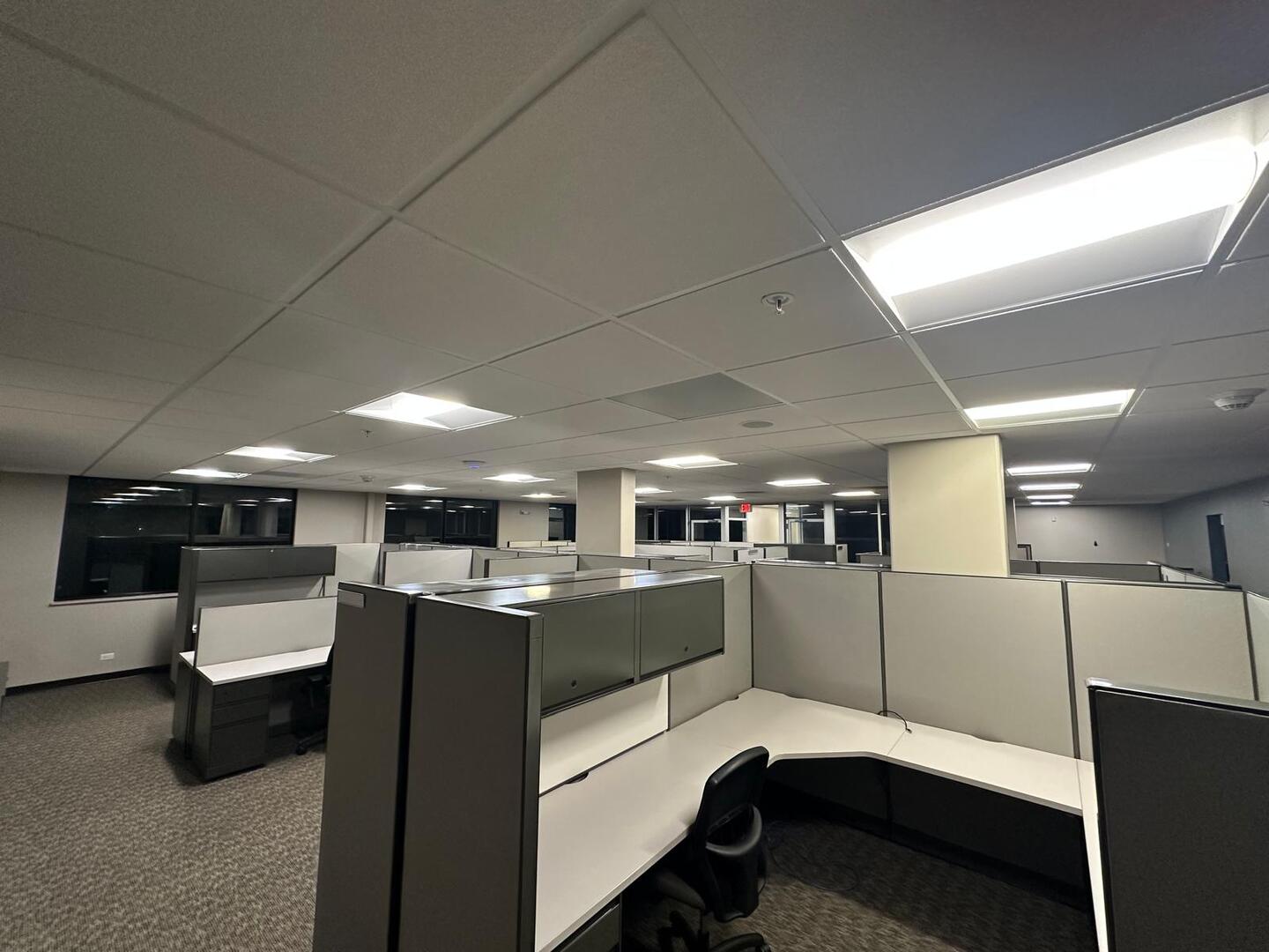 570 Oakwood Road, Lake Zurich, IL 60047