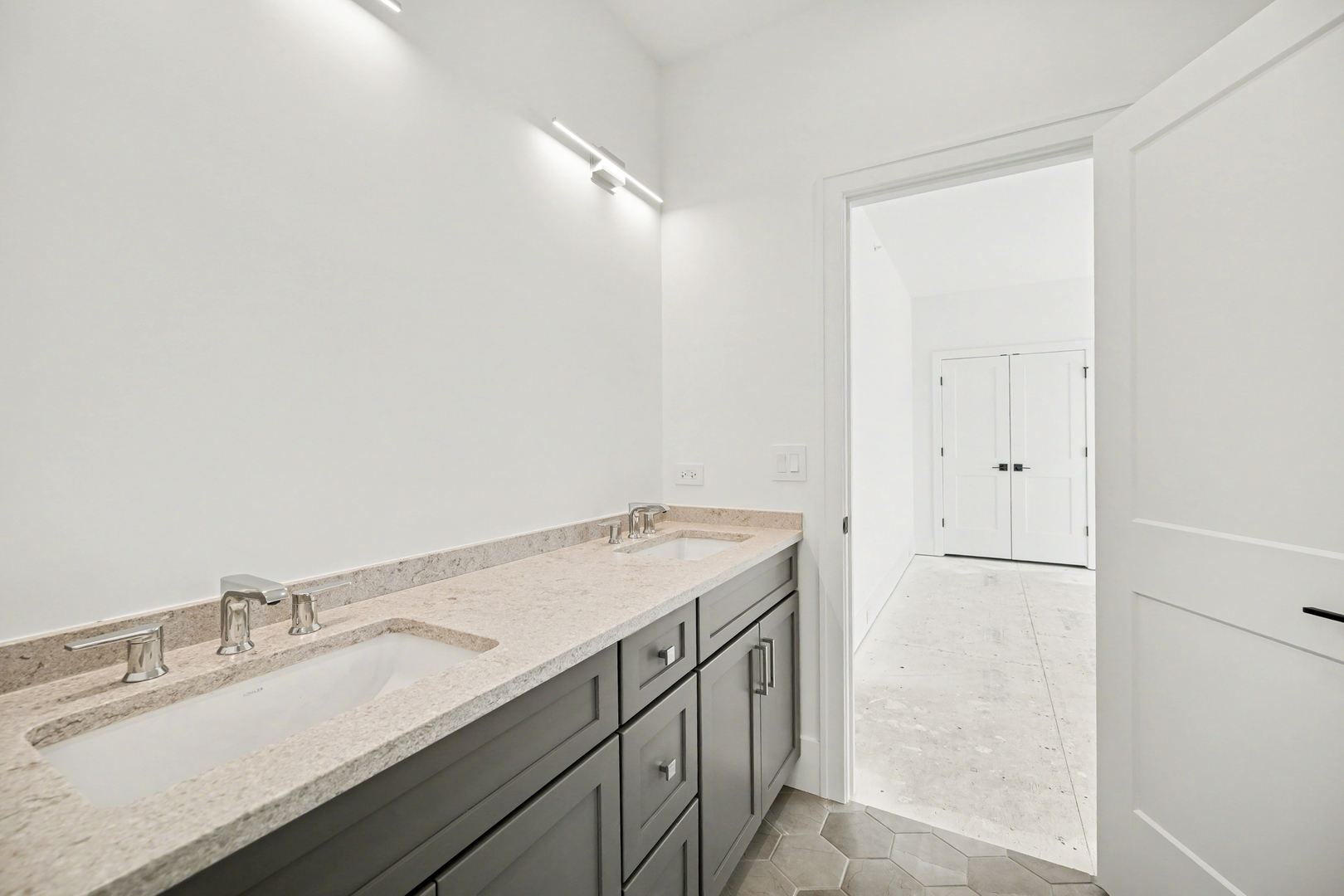 62 Miller Road, Lake Zurich, IL 60047