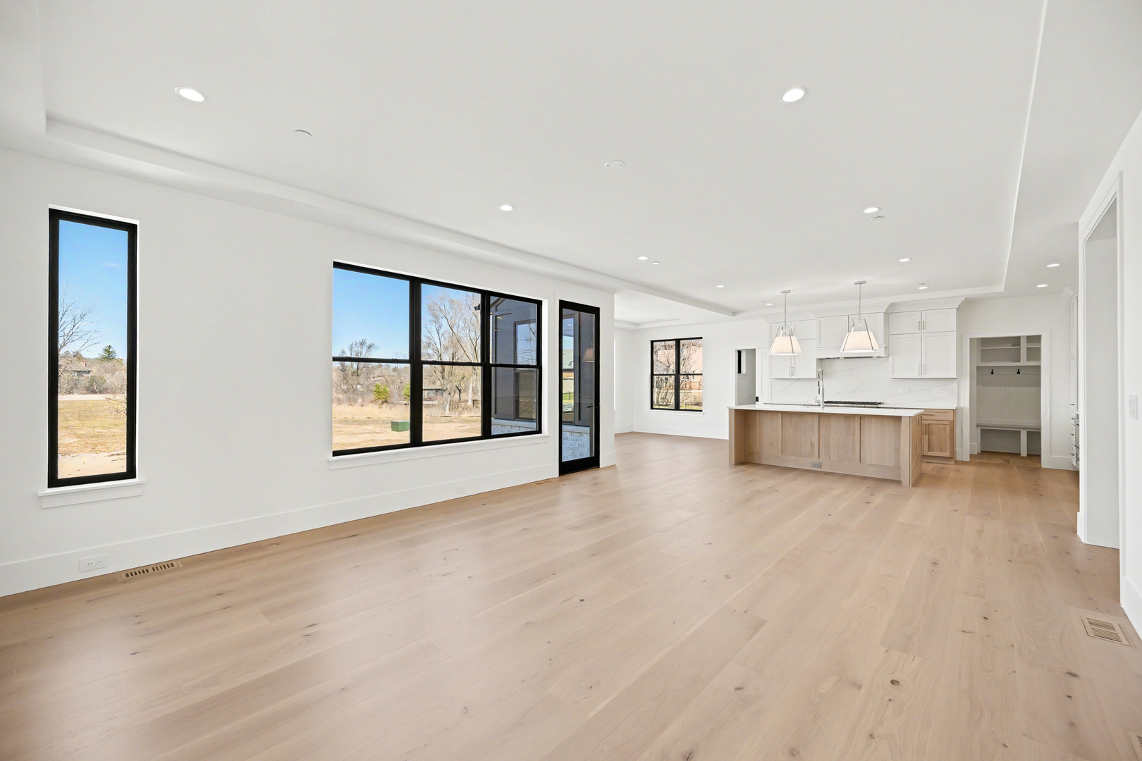 62 Miller Road, Lake Zurich, IL 60047