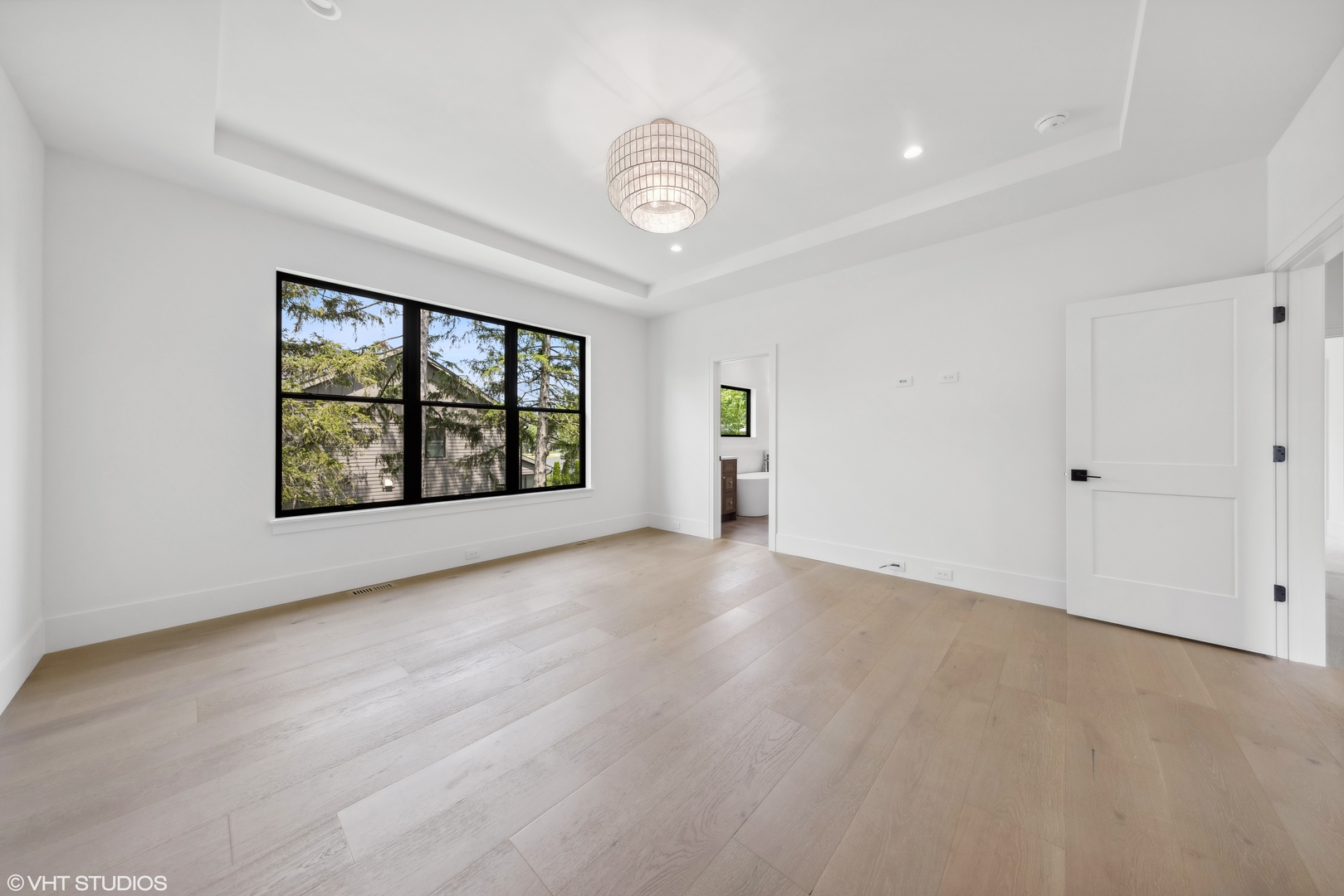 62 Miller Road, Lake Zurich, IL 60047