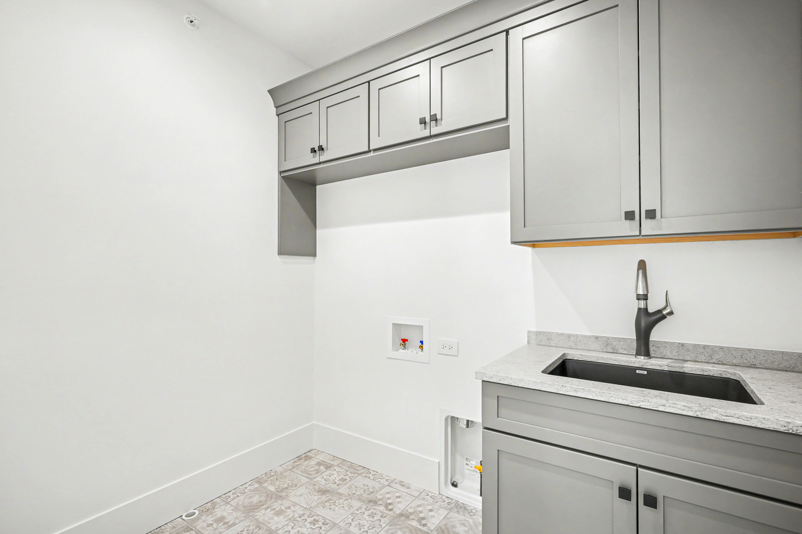 62 Miller Road, Lake Zurich, IL 60047