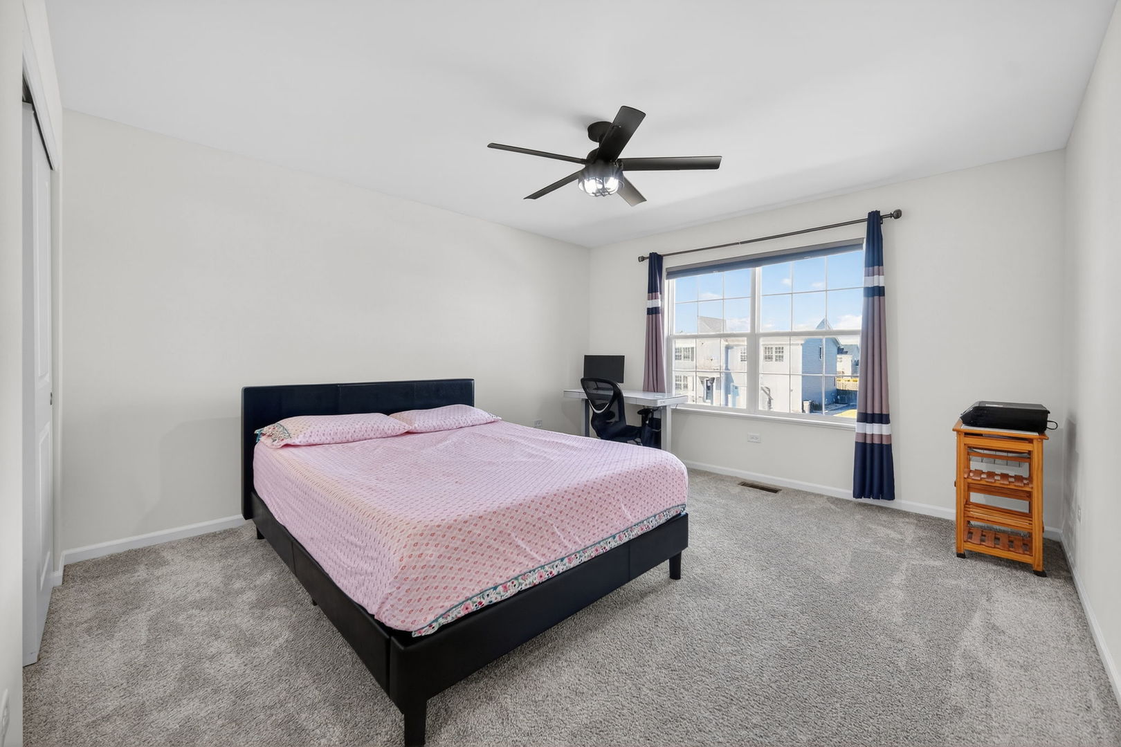 3803 Ivy Lane, Elgin, IL 60124