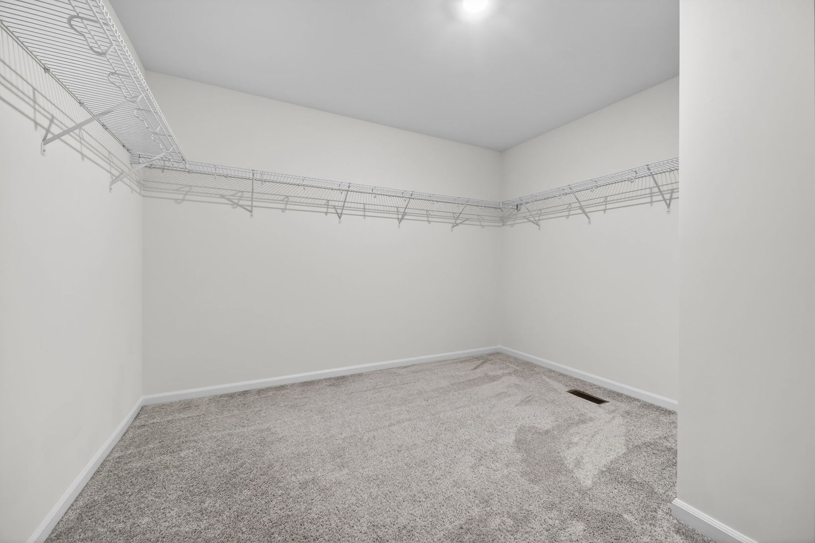 3803 Ivy Lane, Elgin, IL 60124