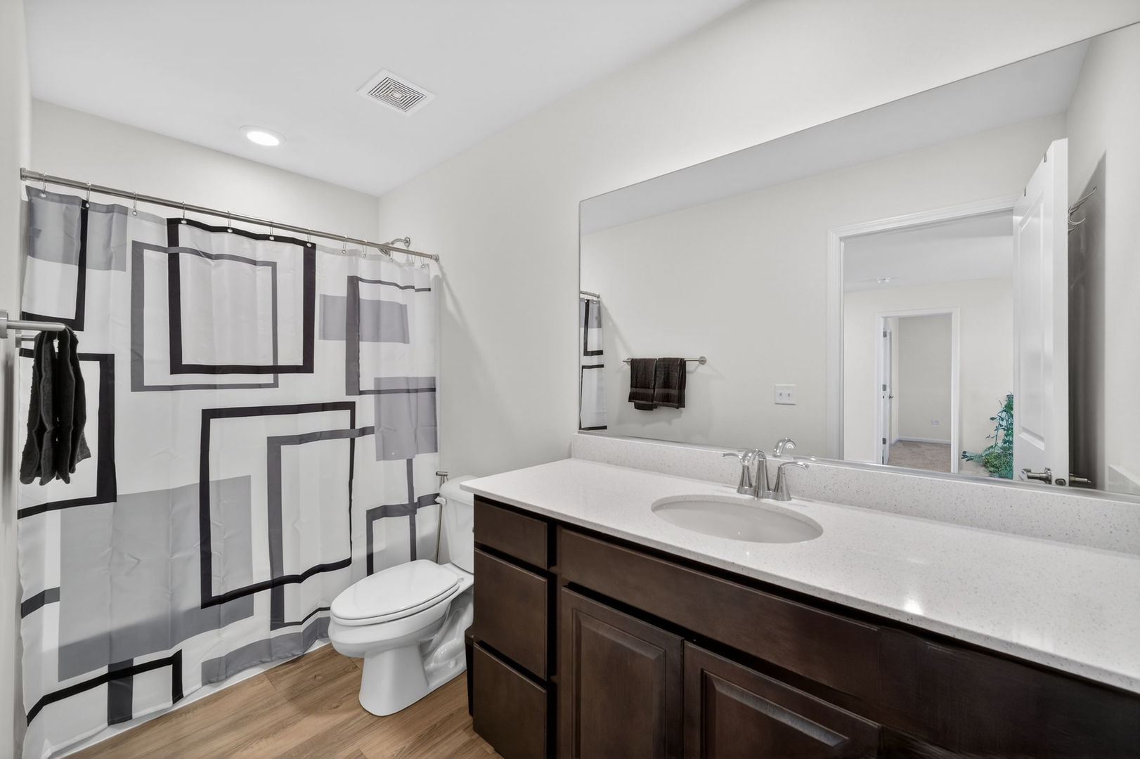 3803 Ivy Lane, Elgin, IL 60124