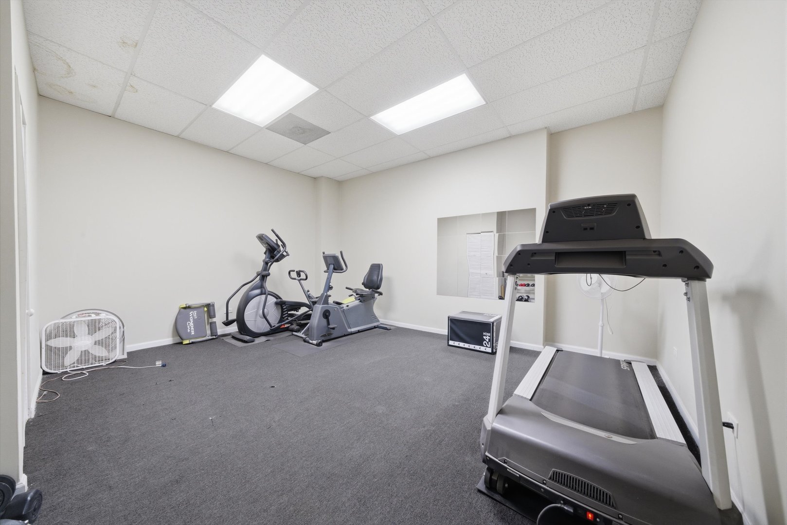 4144 N Sheridan Road #604, Chicago, IL 60613