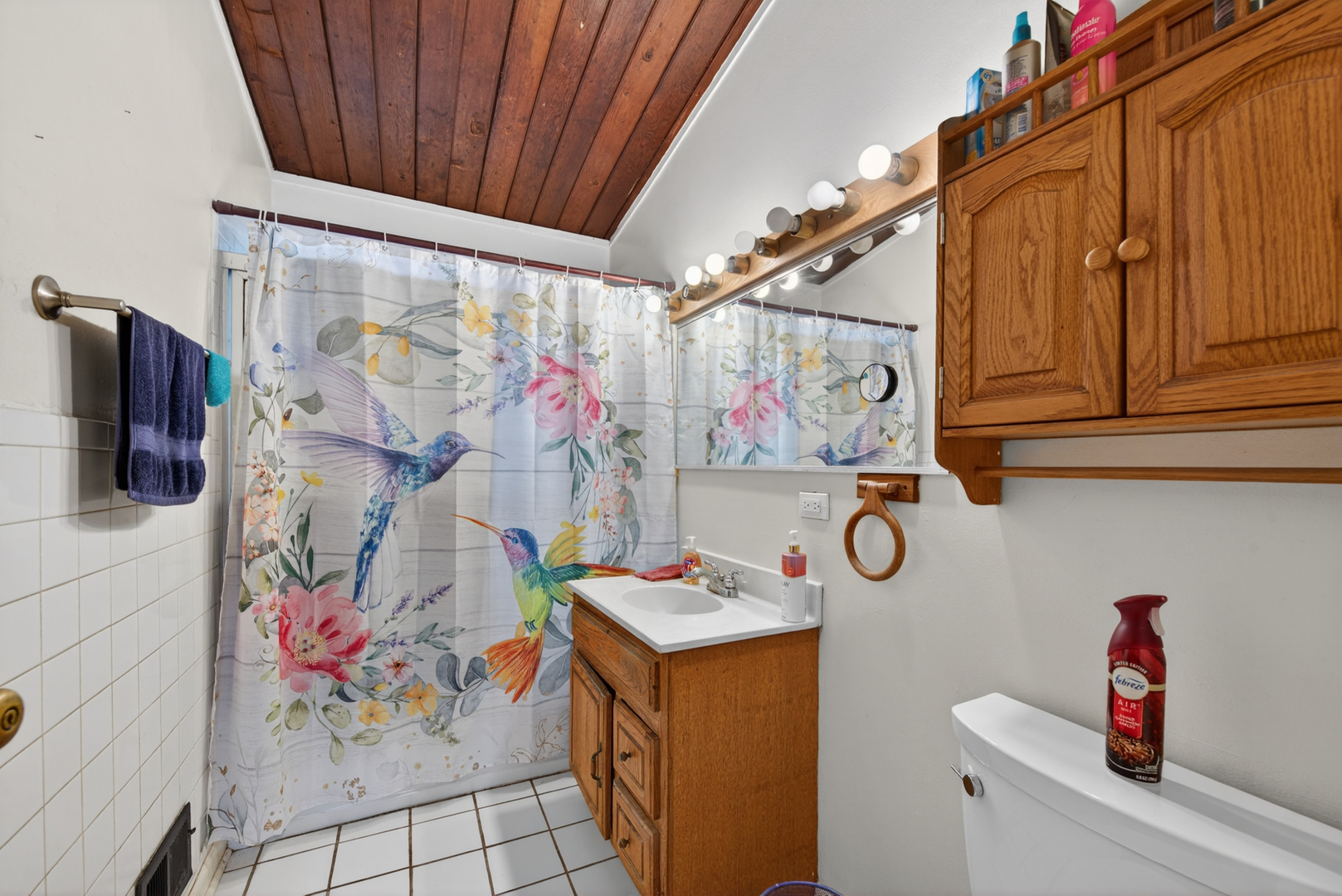 308 W Natoma Avenue, Addison, IL 60101