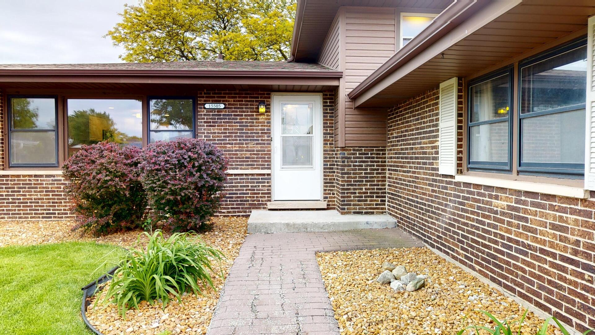 15505 OROGRANDE Drive, Oak Forest, IL 60452