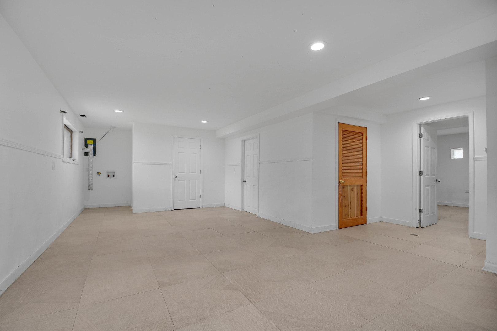 13059 Honore Street, Blue Island, IL 60406