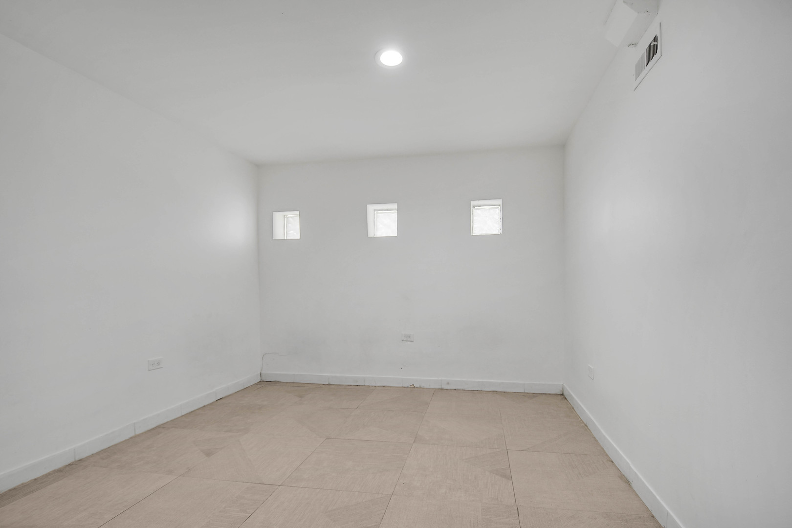 13059 Honore Street, Blue Island, IL 60406