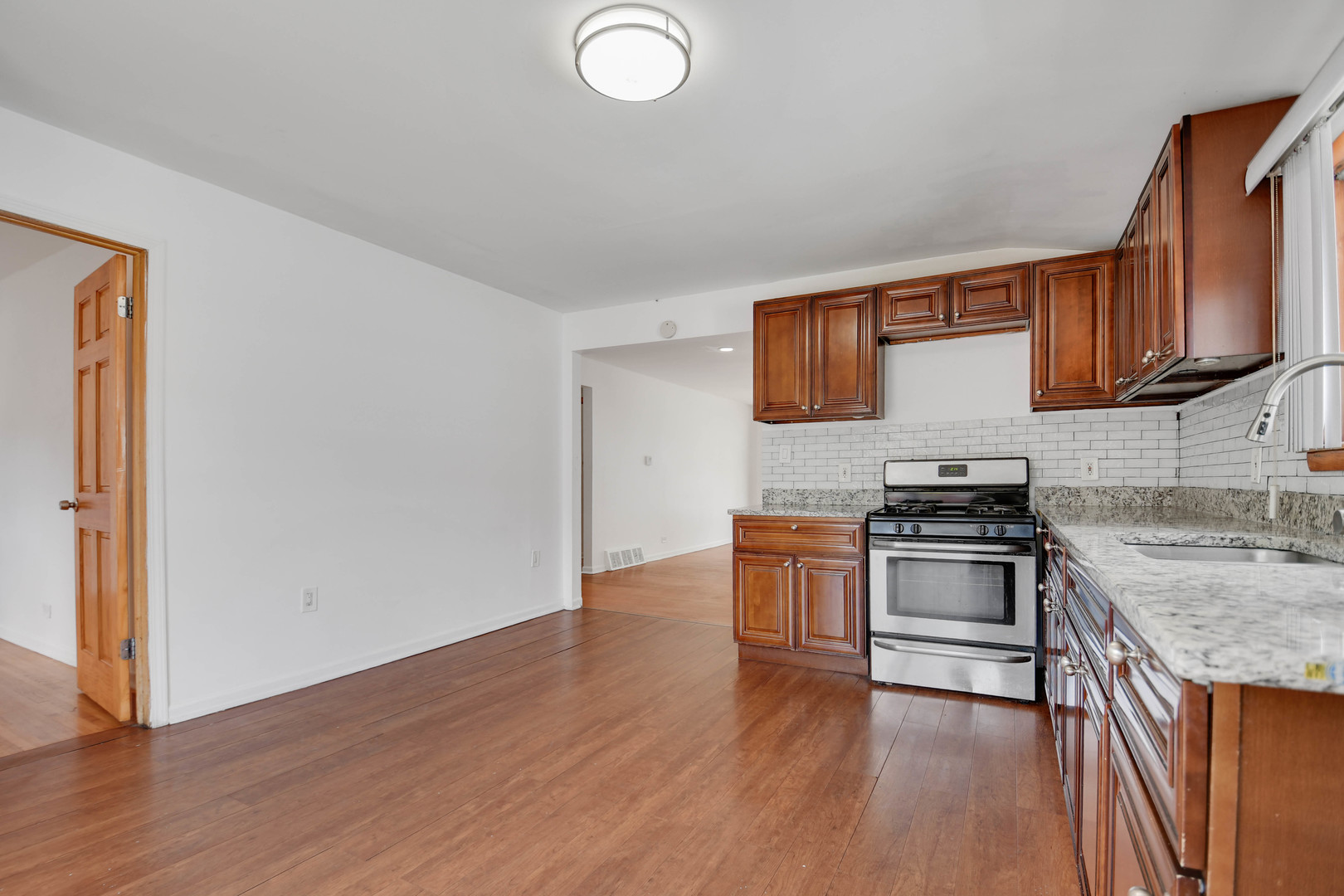 13059 Honore Street, Blue Island, IL 60406