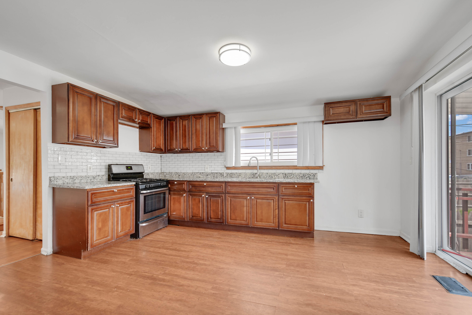 13059 Honore Street, Blue Island, IL 60406