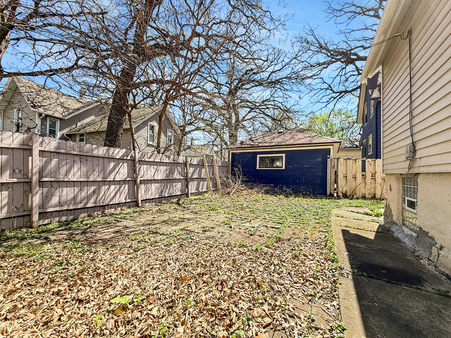 311 Ryerson Avenue, Elgin, IL 60123