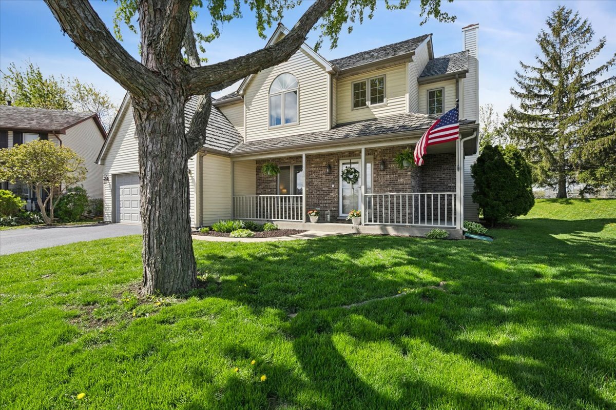 17723 W Dawn Court, Gurnee, IL 60031