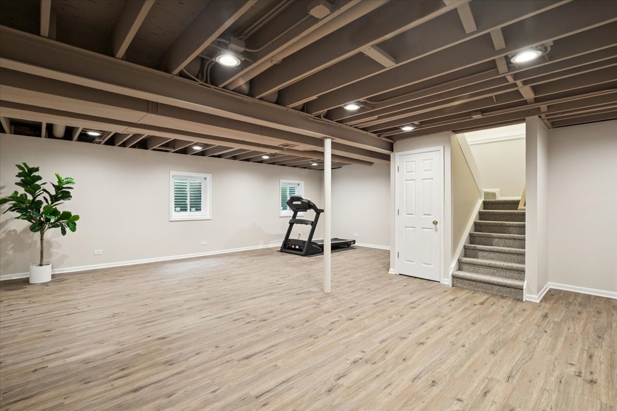 17723 W Dawn Court, Gurnee, IL 60031