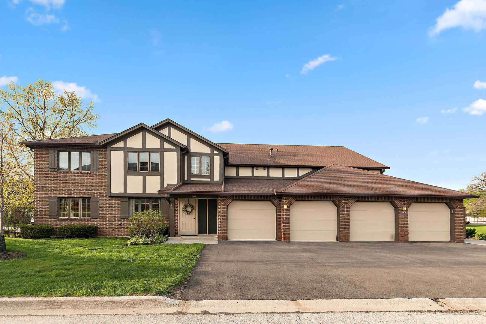 7834 W Foresthill Court #1CR, Palos Heights, IL 60463