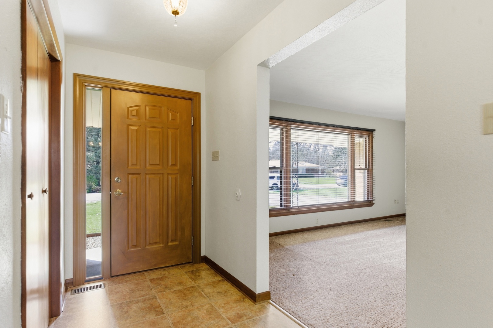 14 Knollwood Place, Joliet, IL 60433