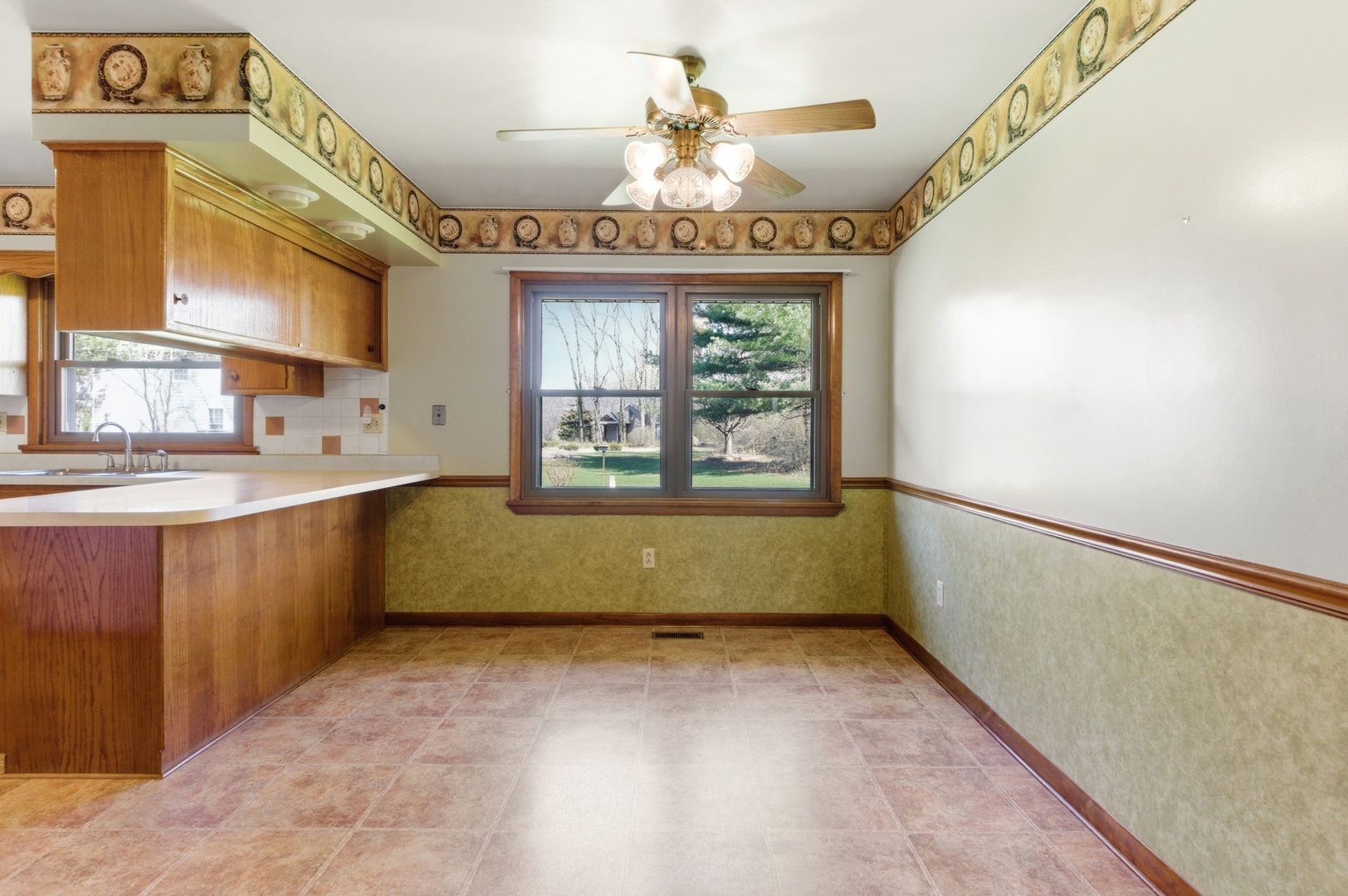 14 Knollwood Place, Joliet, IL 60433