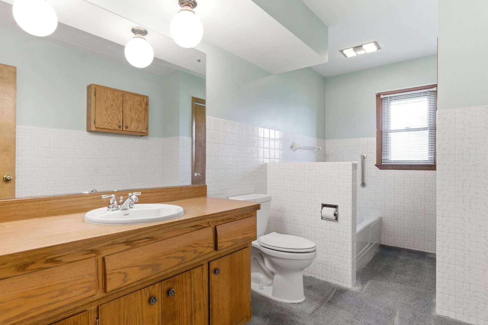 14 Knollwood Place, Joliet, IL 60433