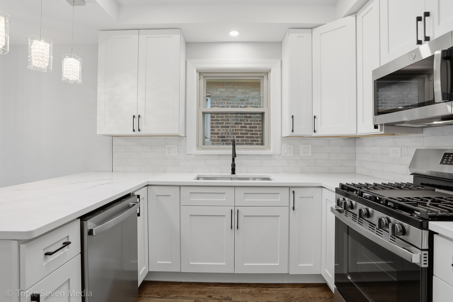 5115 S Melvina Avenue, Chicago, IL 60638