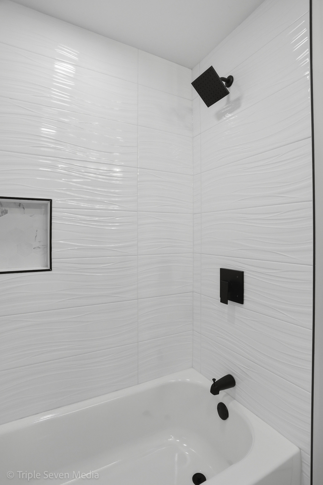 5115 S Melvina Avenue, Chicago, IL 60638