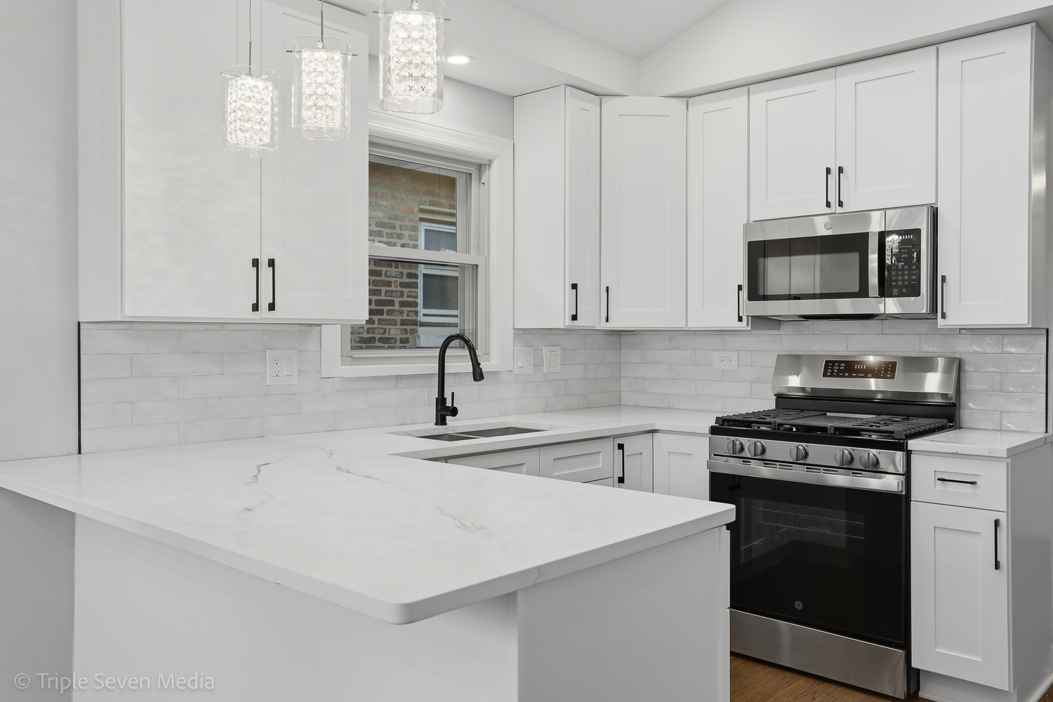 5115 S Melvina Avenue, Chicago, IL 60638