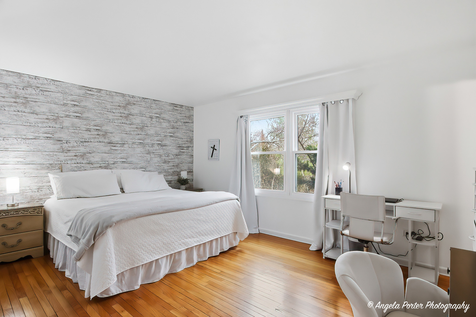 4833 Eastwood Court, Waukegan, IL 60087