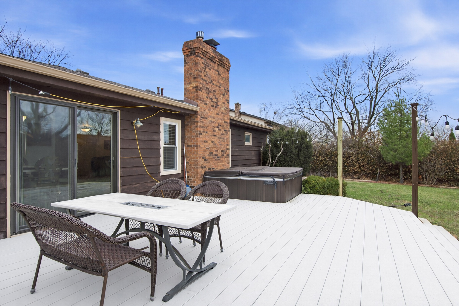 4833 Eastwood Court, Waukegan, IL 60087