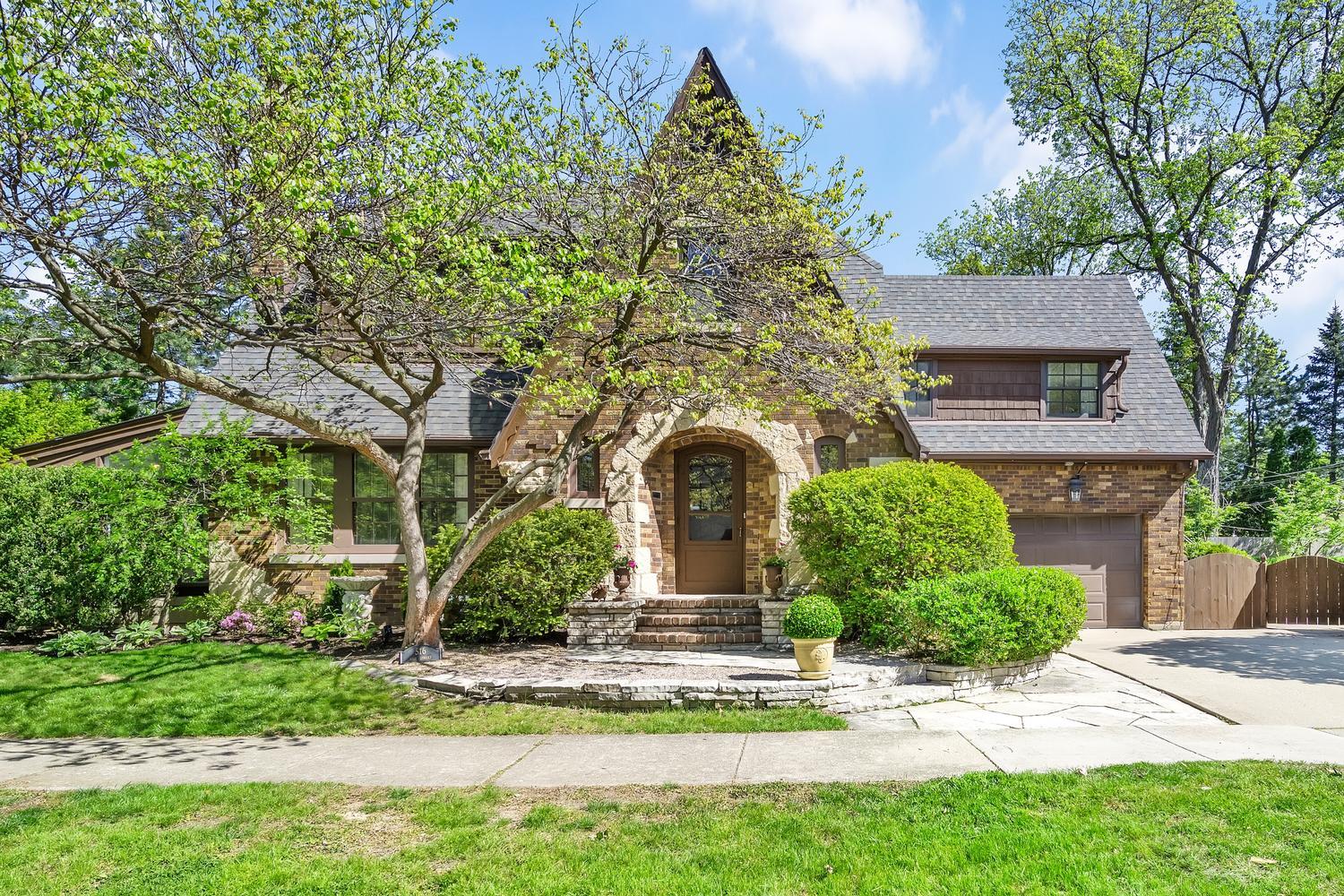 516 41st Street, Western Springs, IL 60558