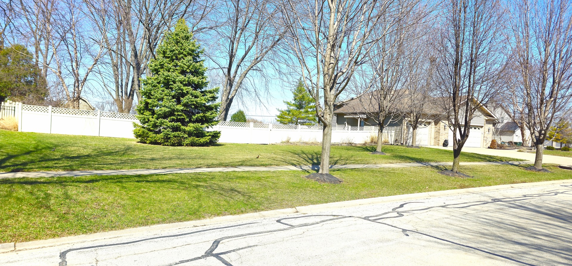 26708 W Megan Drive, Channahon, IL 60410
