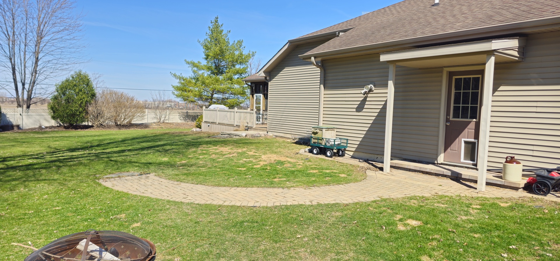 26708 W Megan Drive, Channahon, IL 60410