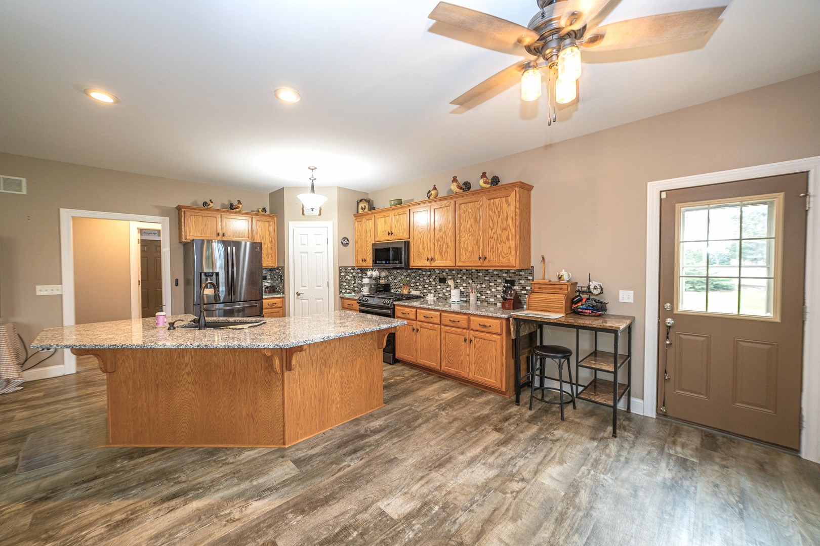 26708 W Megan Drive, Channahon, IL 60410