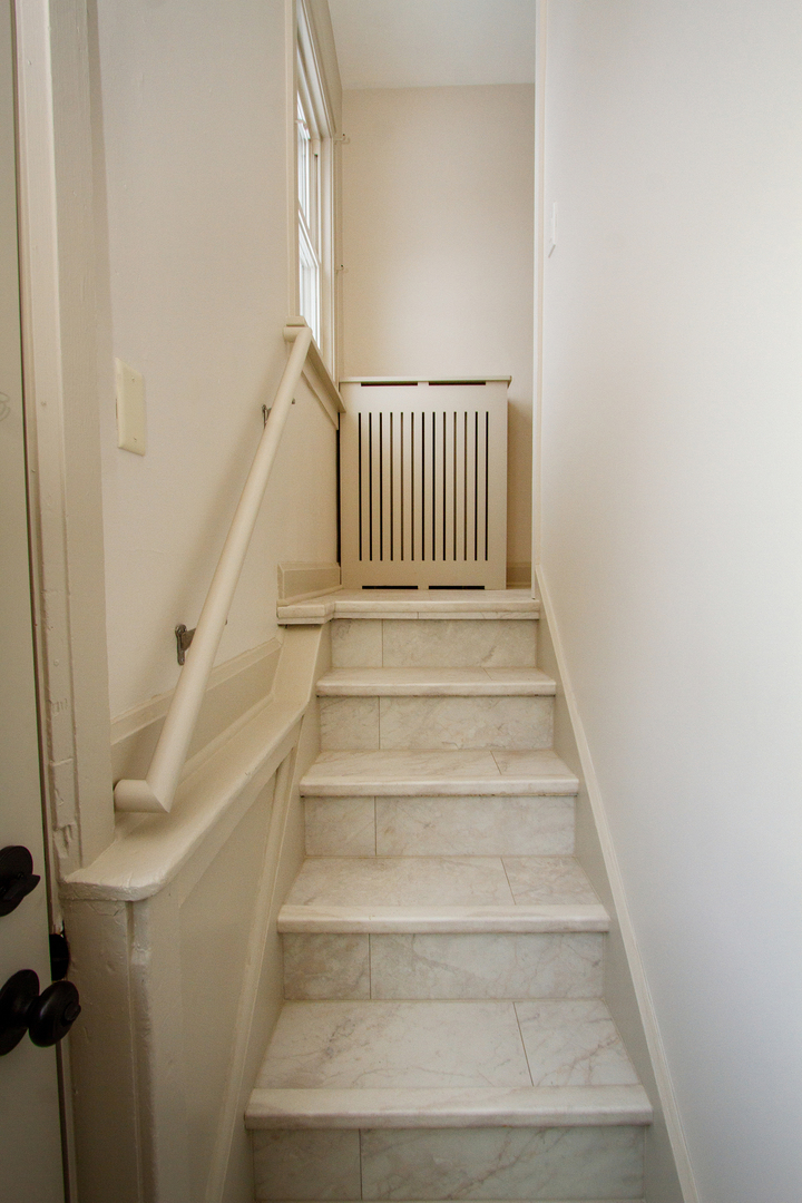 129 W Stimmel Street #1, West Chicago, IL 60185