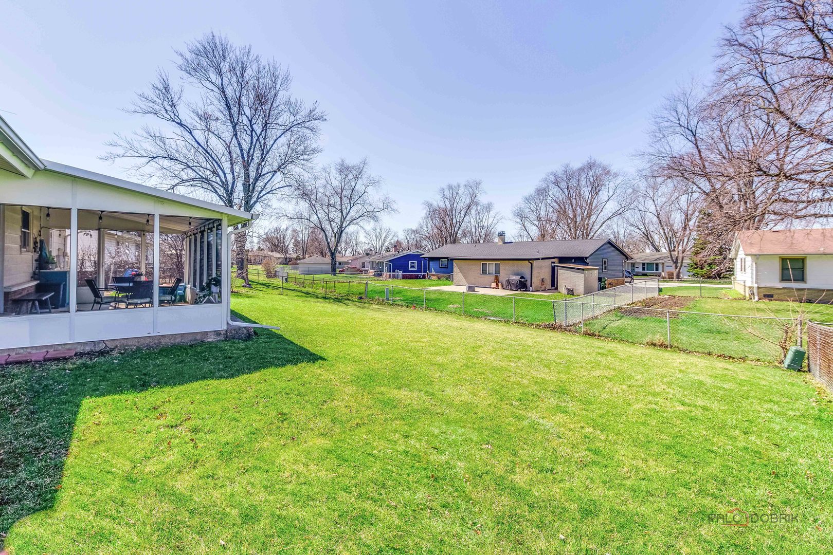 1220 Hemlock Drive, Elk Grove Village, IL 60007