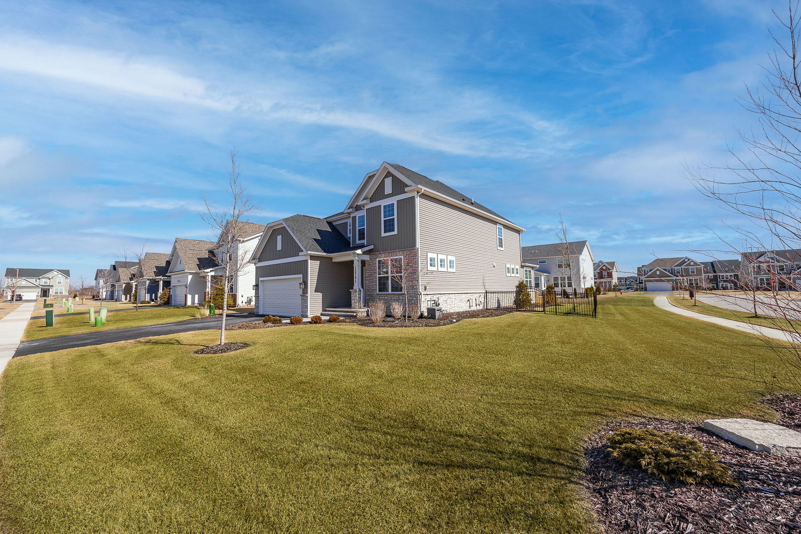 12751 S Grace Lane, Plainfield, IL 60585