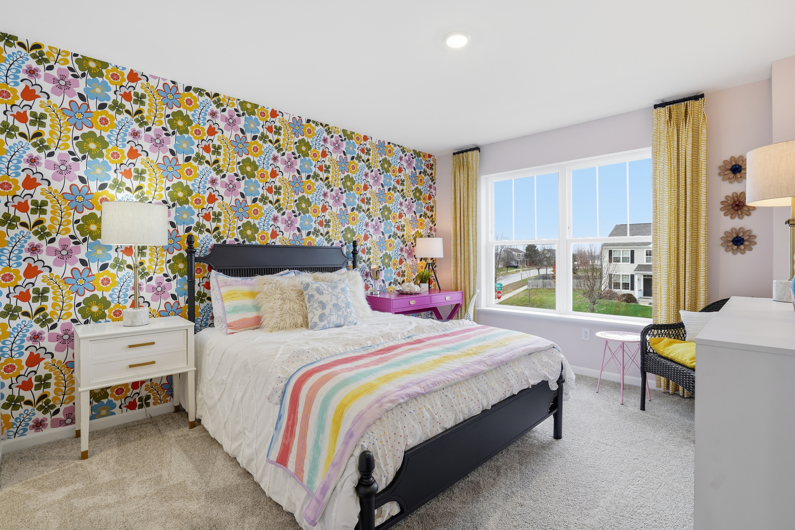 391 Danforth Drive, Oswego, IL 60543