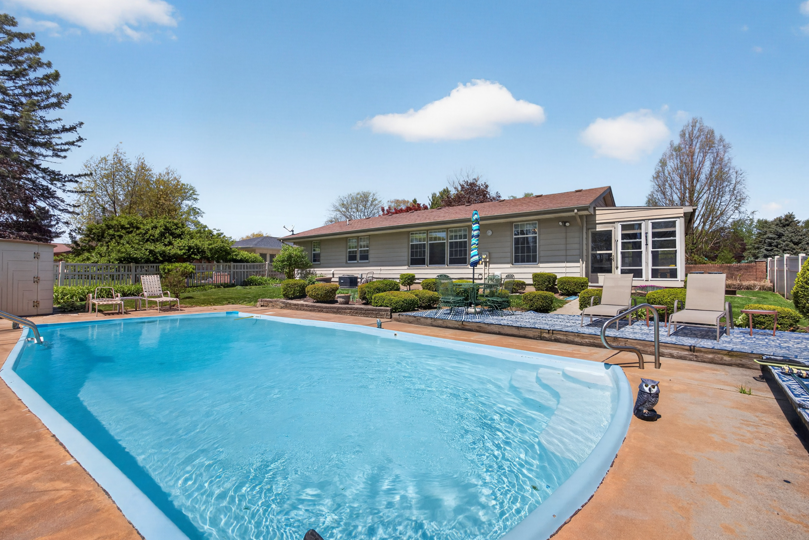 1305 E Vernon Avenue, Normal, IL 61761