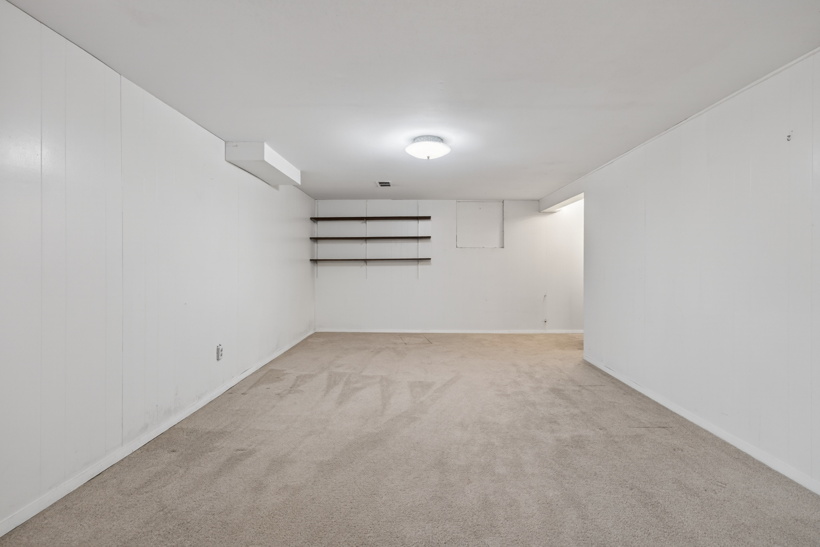 1305 E Vernon Avenue, Normal, IL 61761