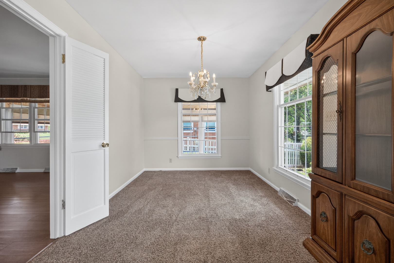 1305 E Vernon Avenue, Normal, IL 61761