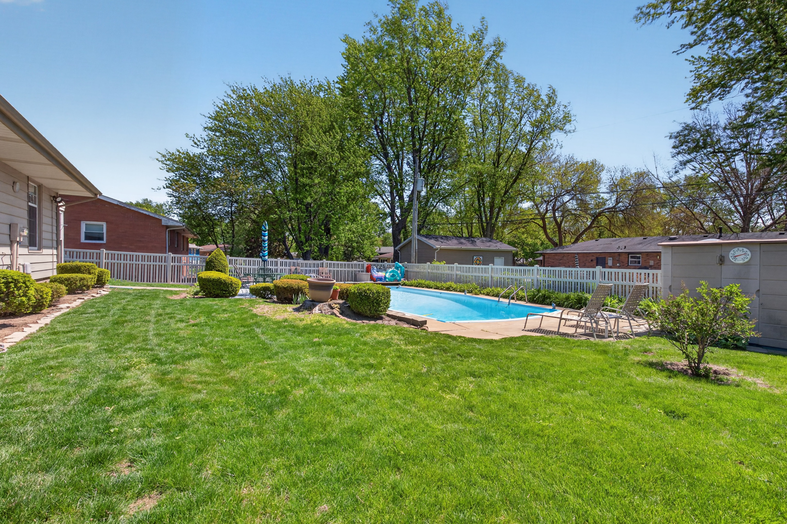 1305 E Vernon Avenue, Normal, IL 61761