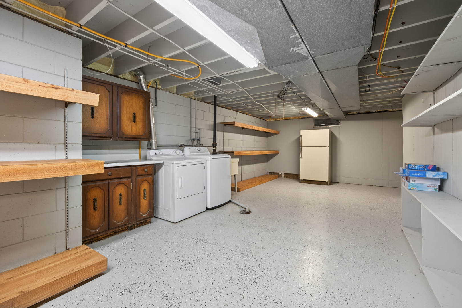 1305 E Vernon Avenue, Normal, IL 61761