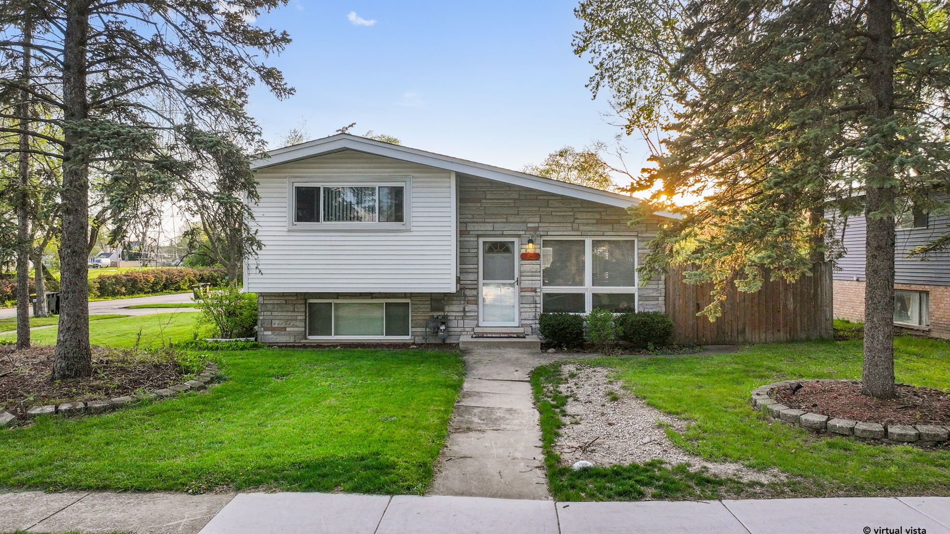 3N210 Wilson Street, Elmhurst, IL 60126