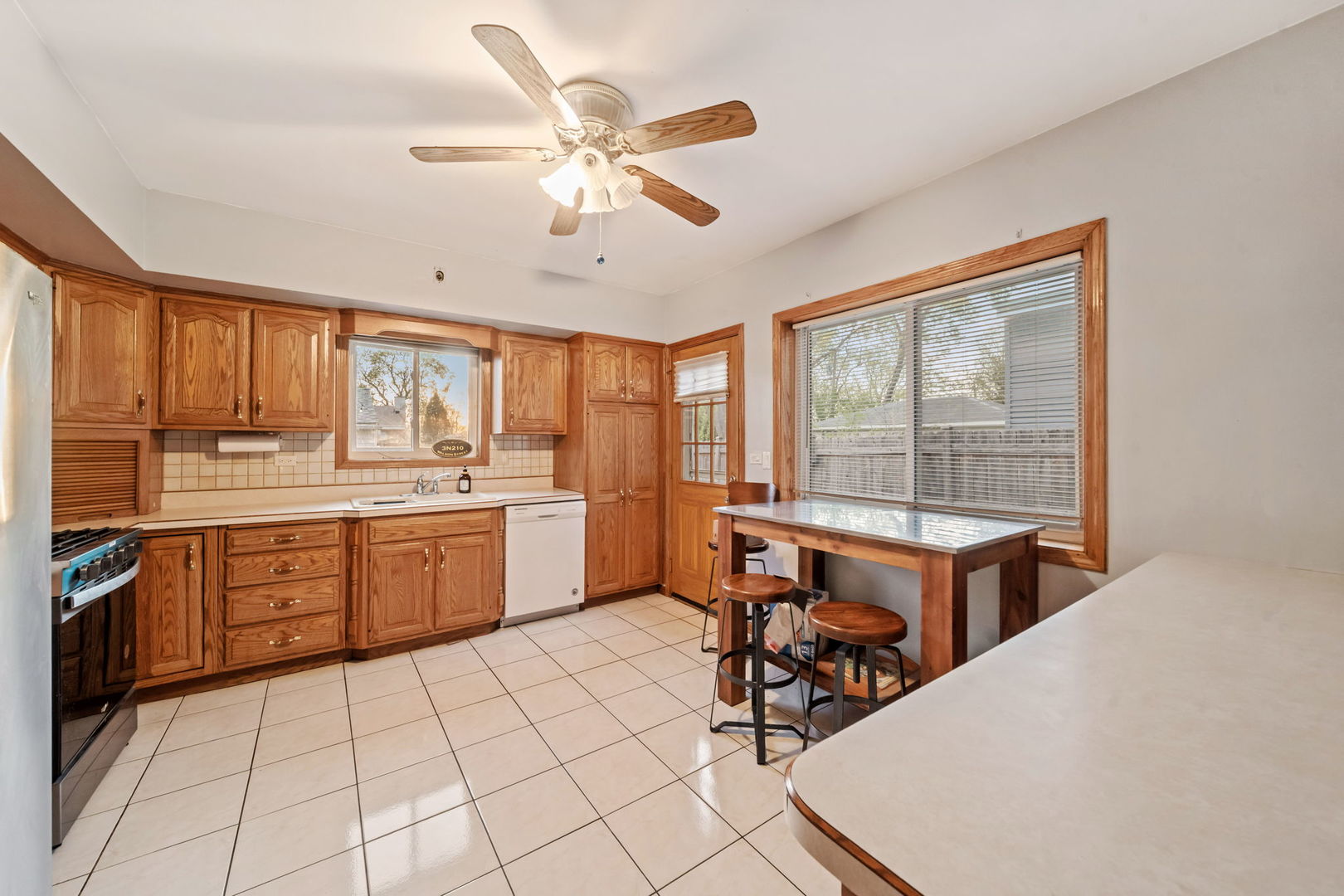 3N210 Wilson Street, Elmhurst, IL 60126